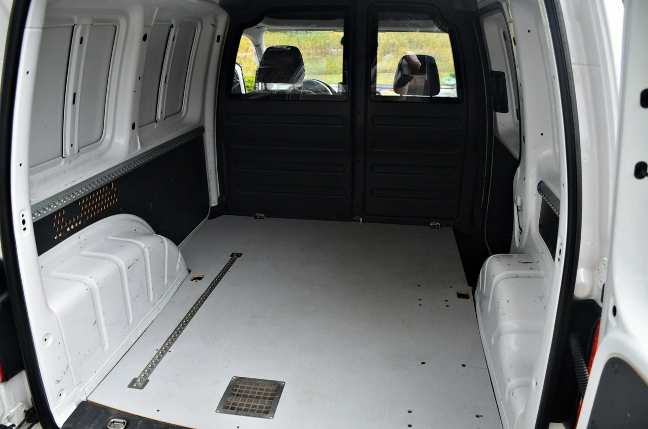 Volkswagen Caddy - Zdjęcie 18