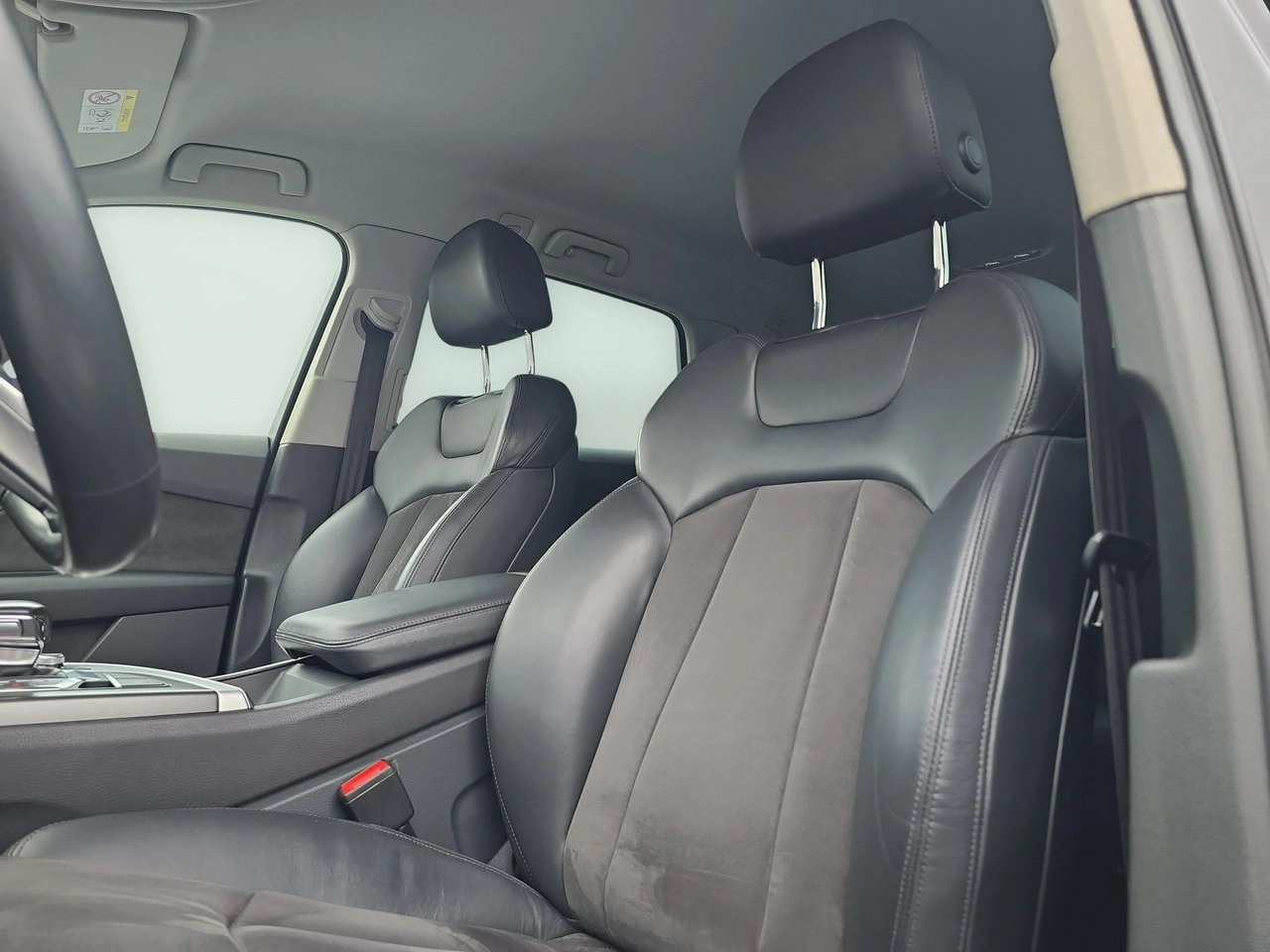 Audi Q7 - Zdjęcie 19