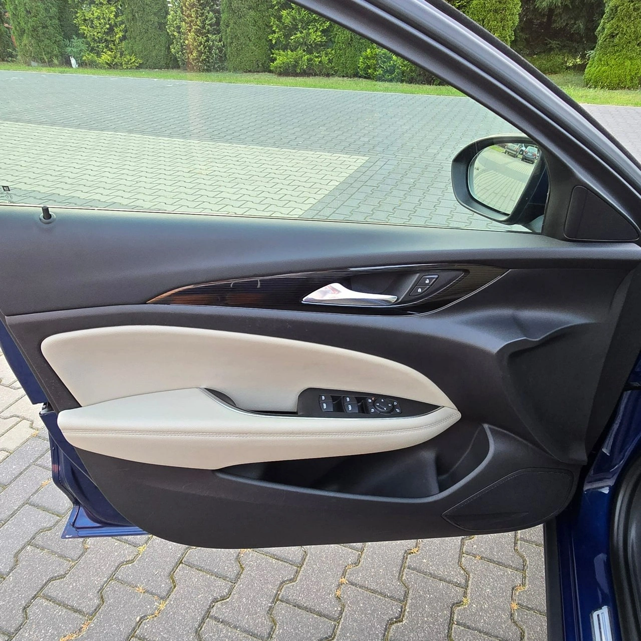 Opel Insignia - Zdjęcie 22