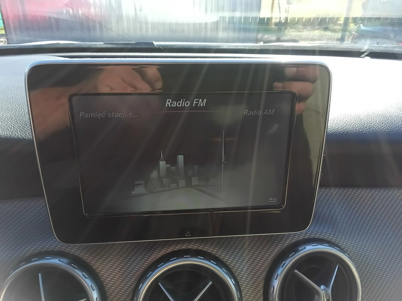 Mercedes GLA 180 - Zdjęcie 21