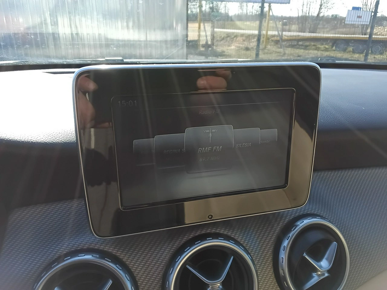 Mercedes GLA 180 - Zdjęcie 21