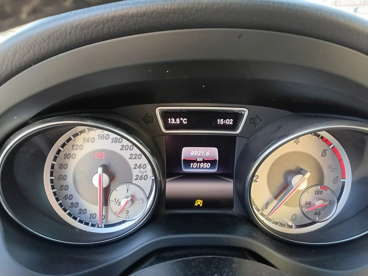 Mercedes GLA 180 - Zdjęcie 22