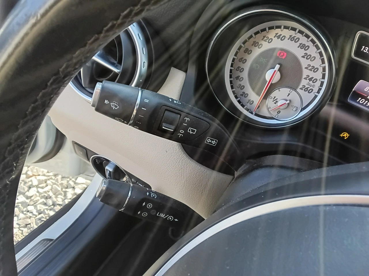 Mercedes GLA 180 - Zdjęcie 31