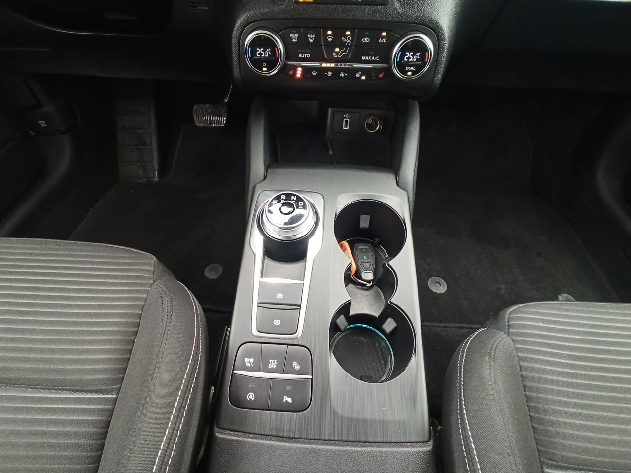 Ford Focus - Zdjęcie 17