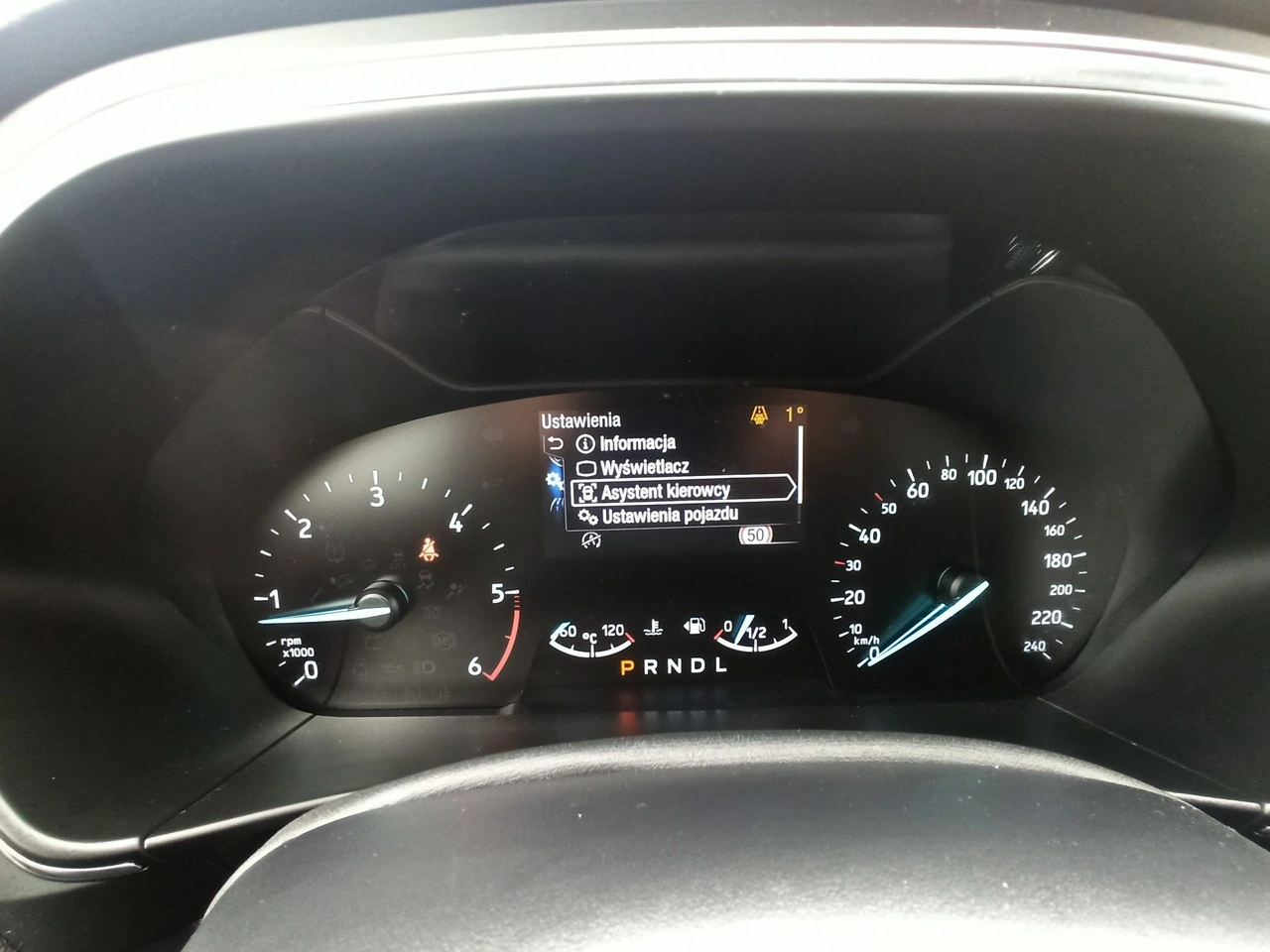 Ford Focus - Zdjęcie 24