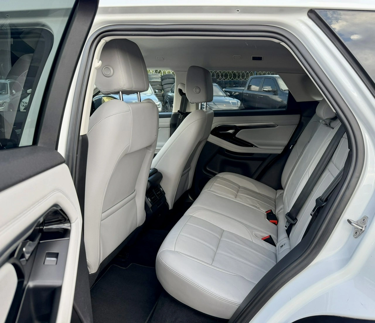 Land Rover Range Rover Evoque - Zdjęcie 9