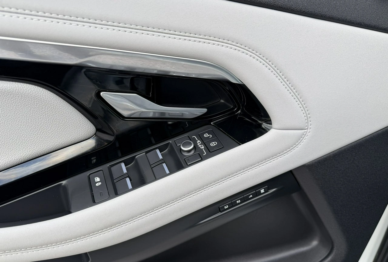 Land Rover Range Rover Evoque - Zdjęcie 33
