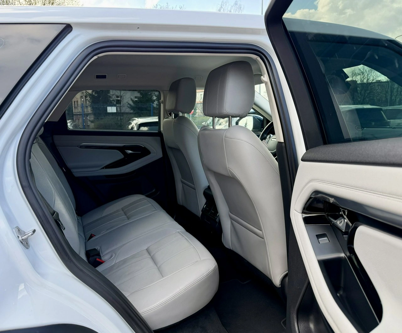 Land Rover Range Rover Evoque - Zdjęcie 11