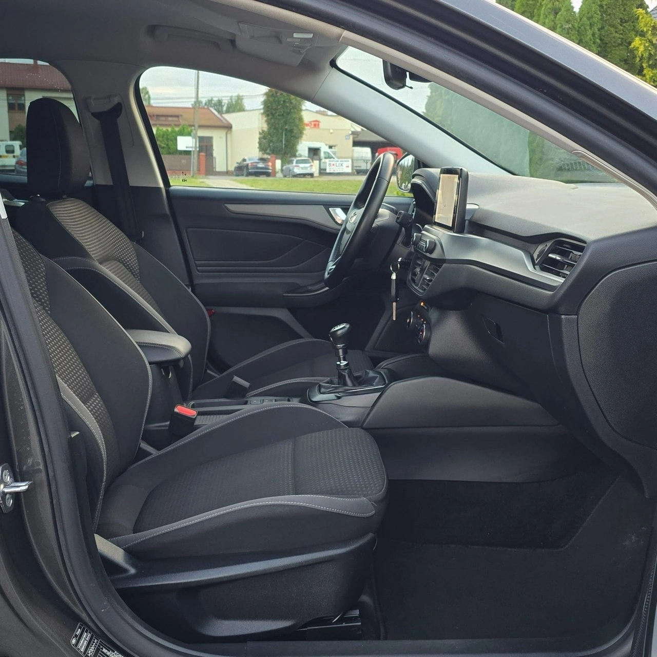 Ford Focus - Zdjęcie 25