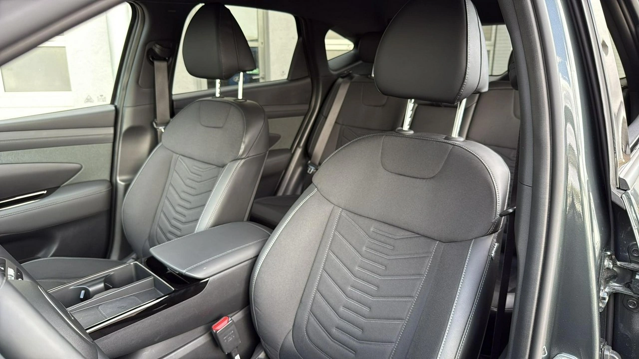 Hyundai Tucson - Zdjęcie 21