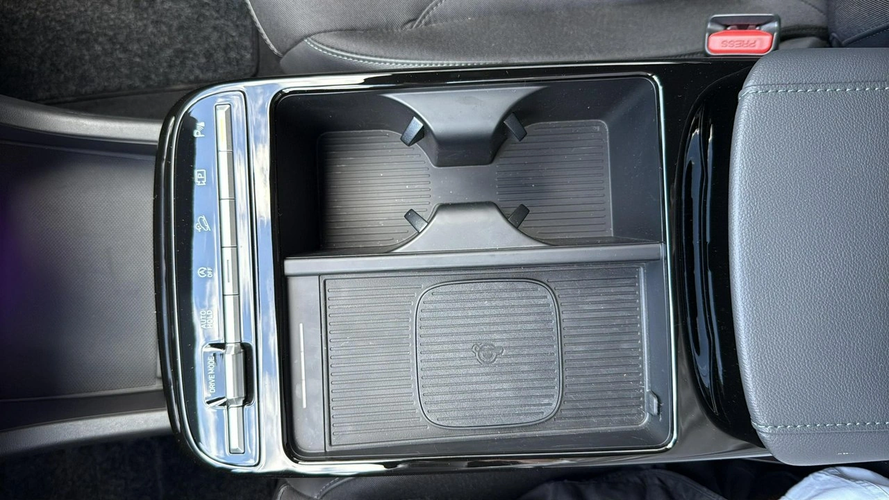 Hyundai Tucson - Zdjęcie 23