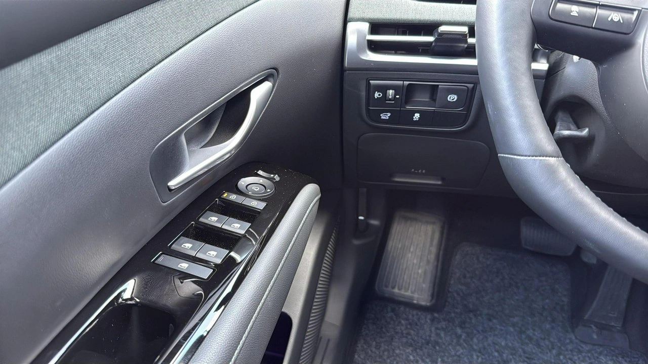 Hyundai Tucson - Zdjęcie 23