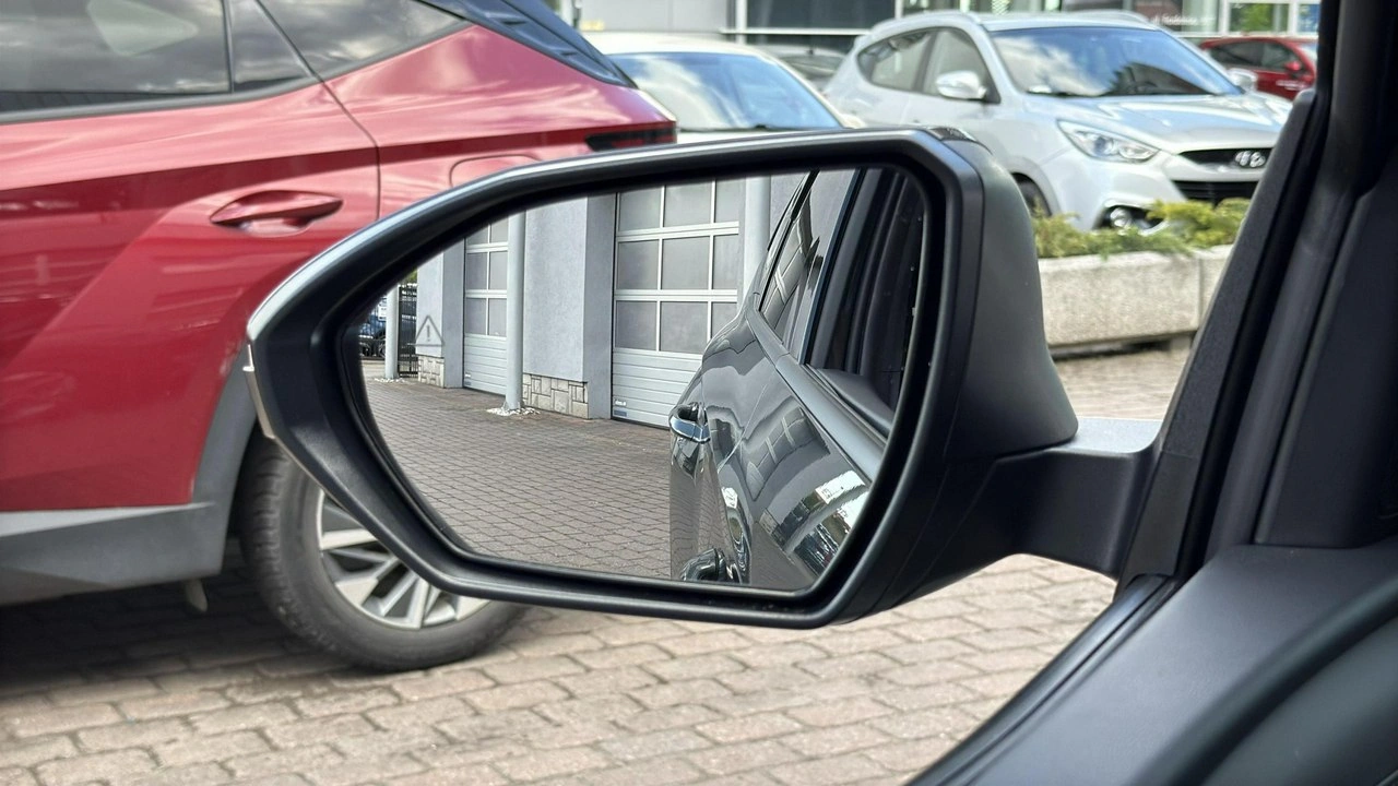 Hyundai Tucson - Zdjęcie 25