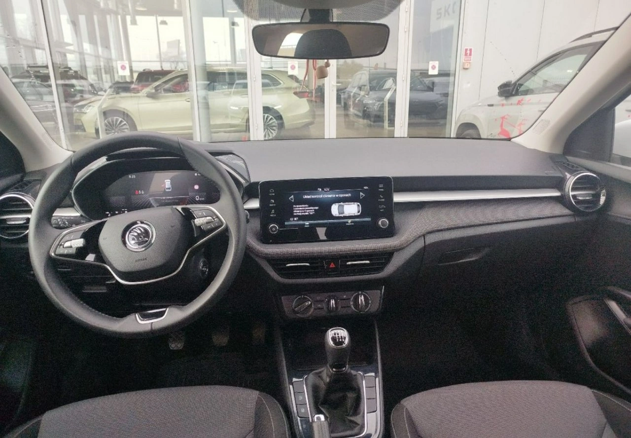 Skoda Fabia - Zdjęcie 8