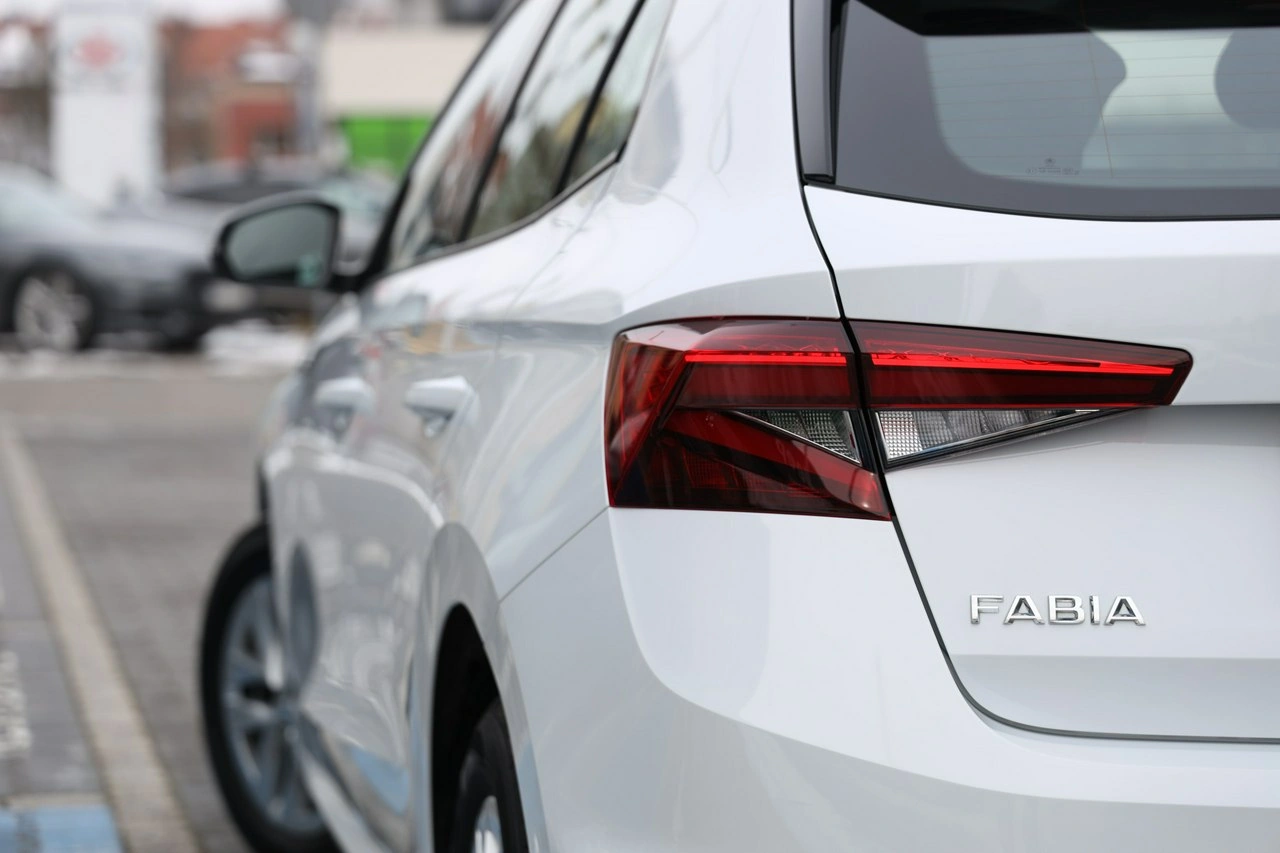Skoda Fabia - Zdjęcie 8