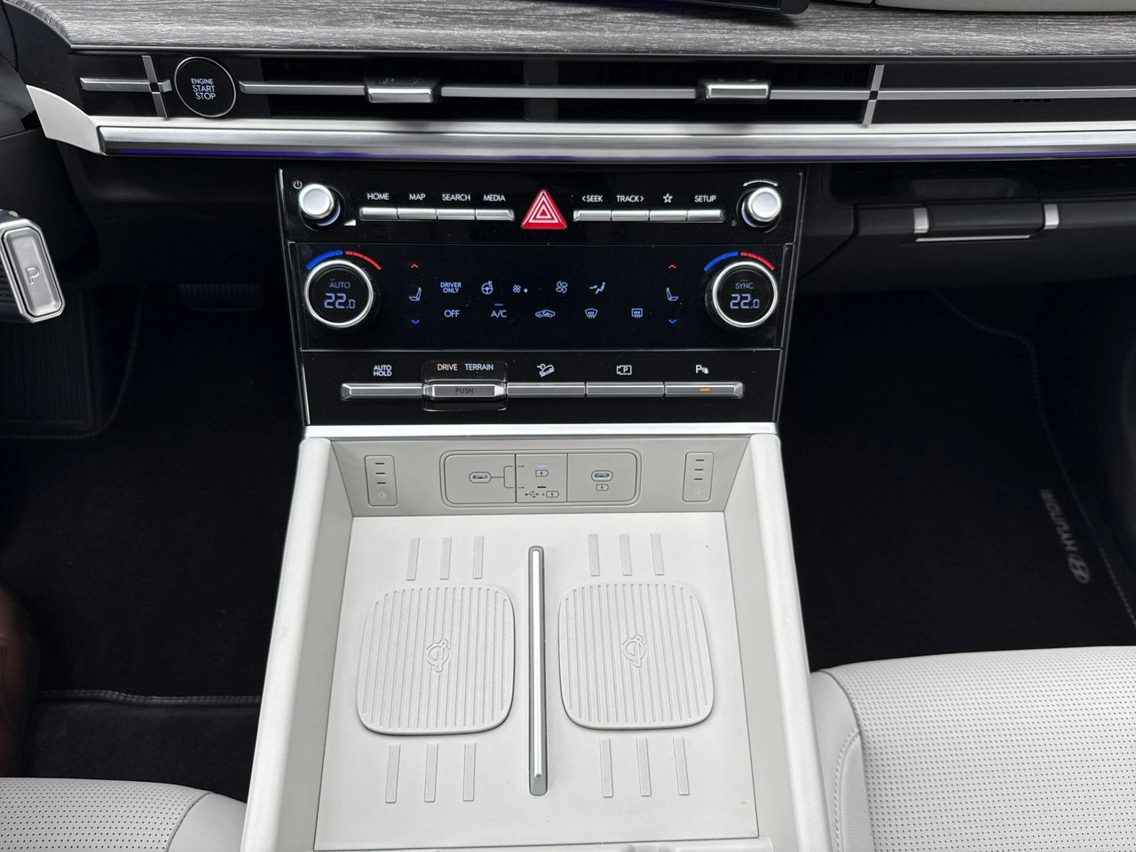 Hyundai Santa Fe - Zdjęcie 18