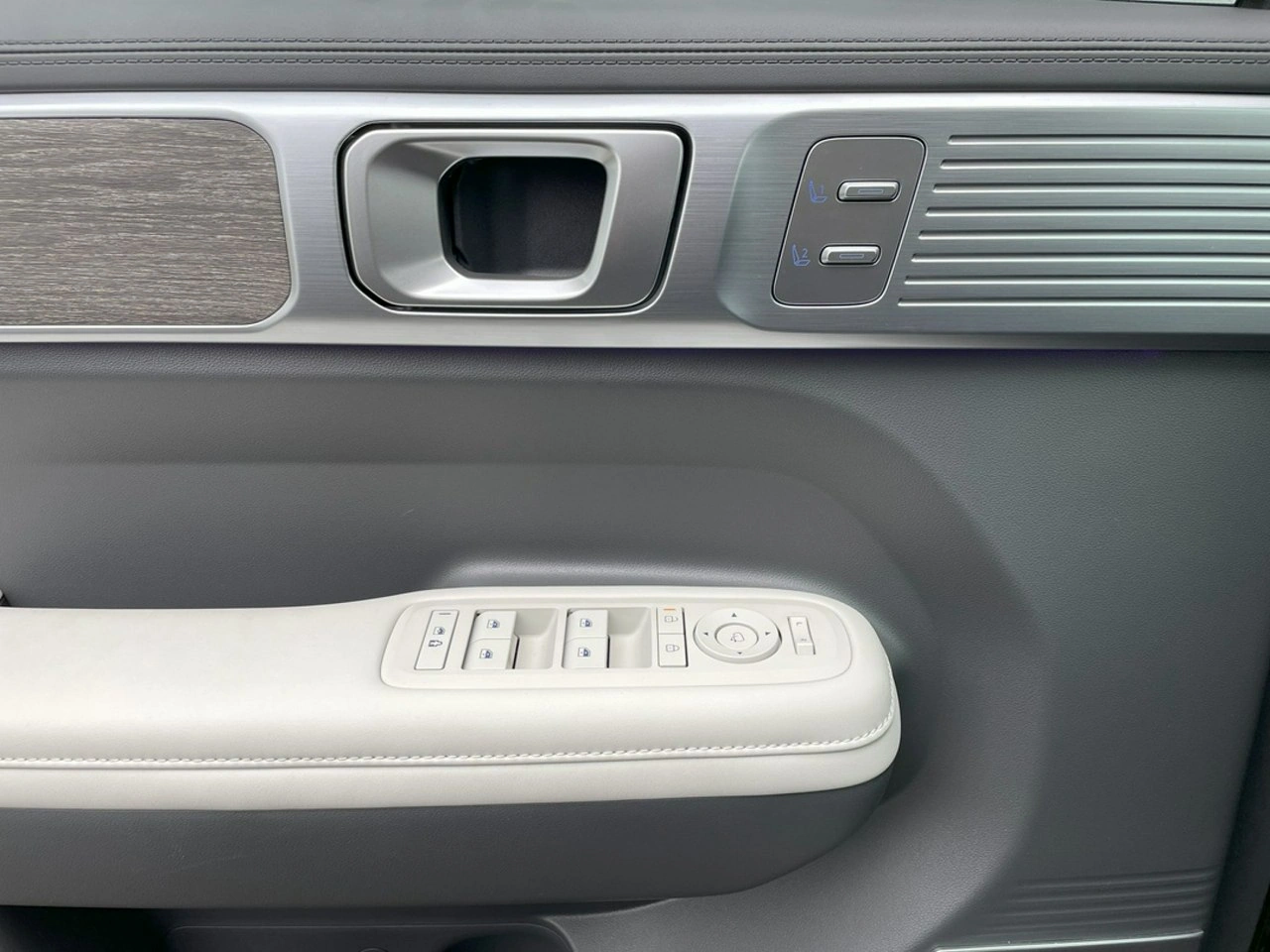 Hyundai Santa Fe - Zdjęcie 29