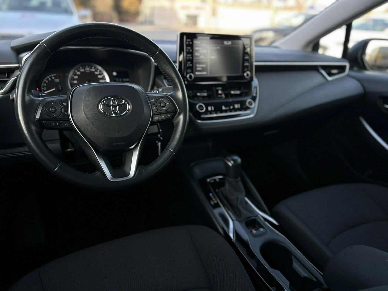 Toyota Corolla - Zdjęcie 11