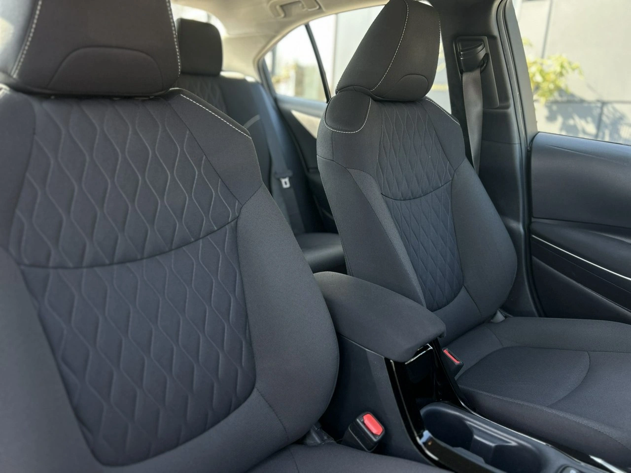 Toyota Corolla - Zdjęcie 14