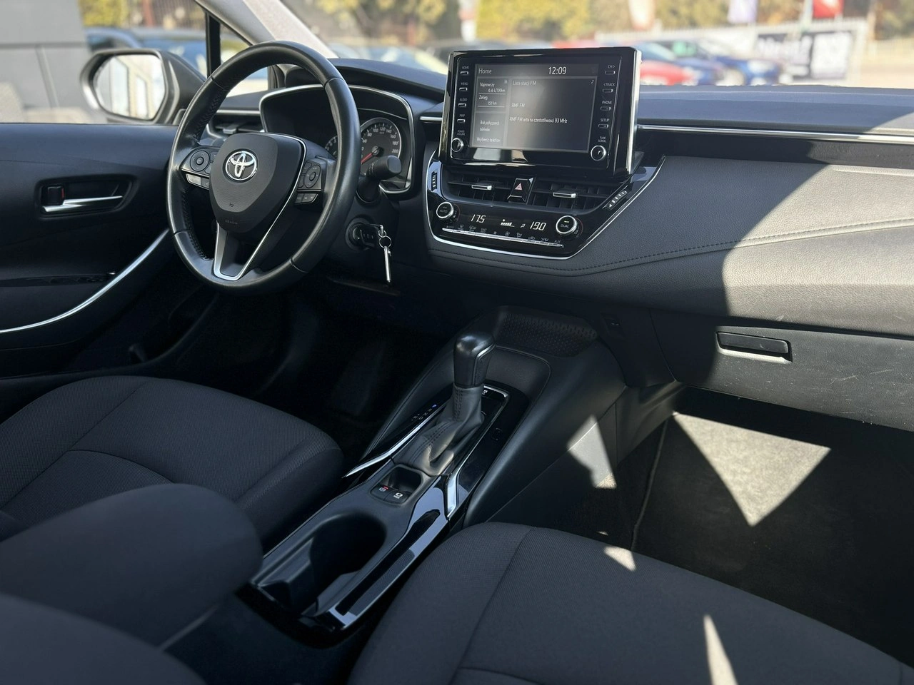 Toyota Corolla - Zdjęcie 16