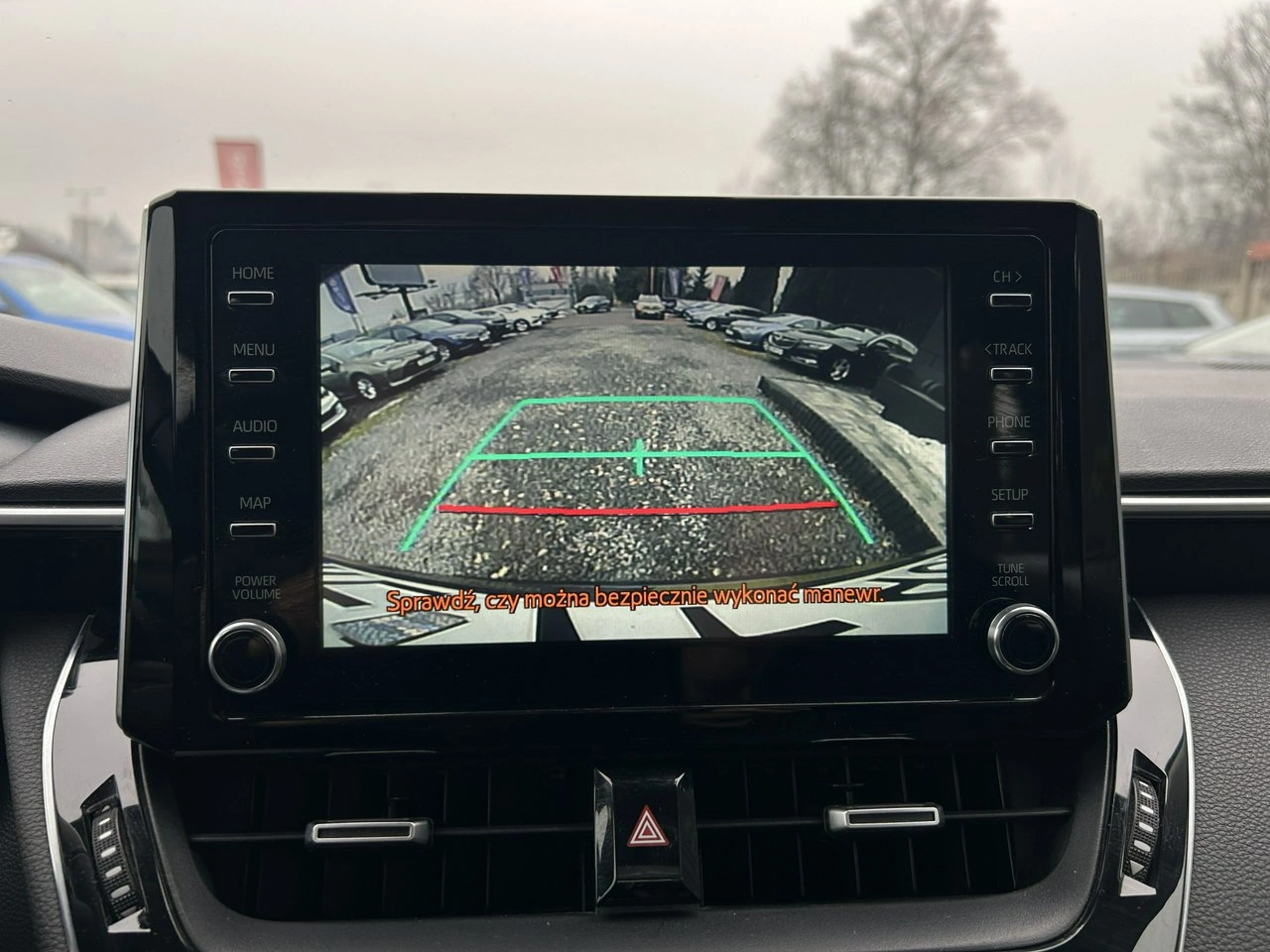 Toyota Corolla - Zdjęcie 19