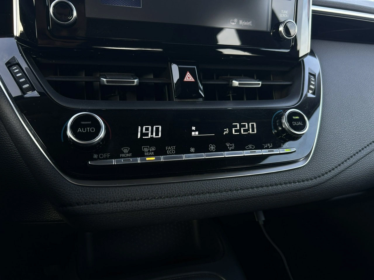 Toyota Corolla - Zdjęcie 25