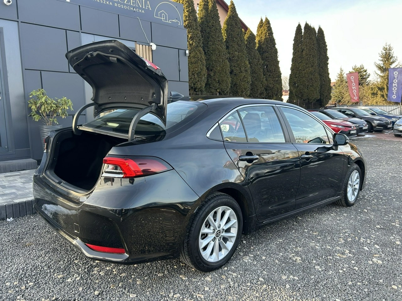 Toyota Corolla - Zdjęcie 33