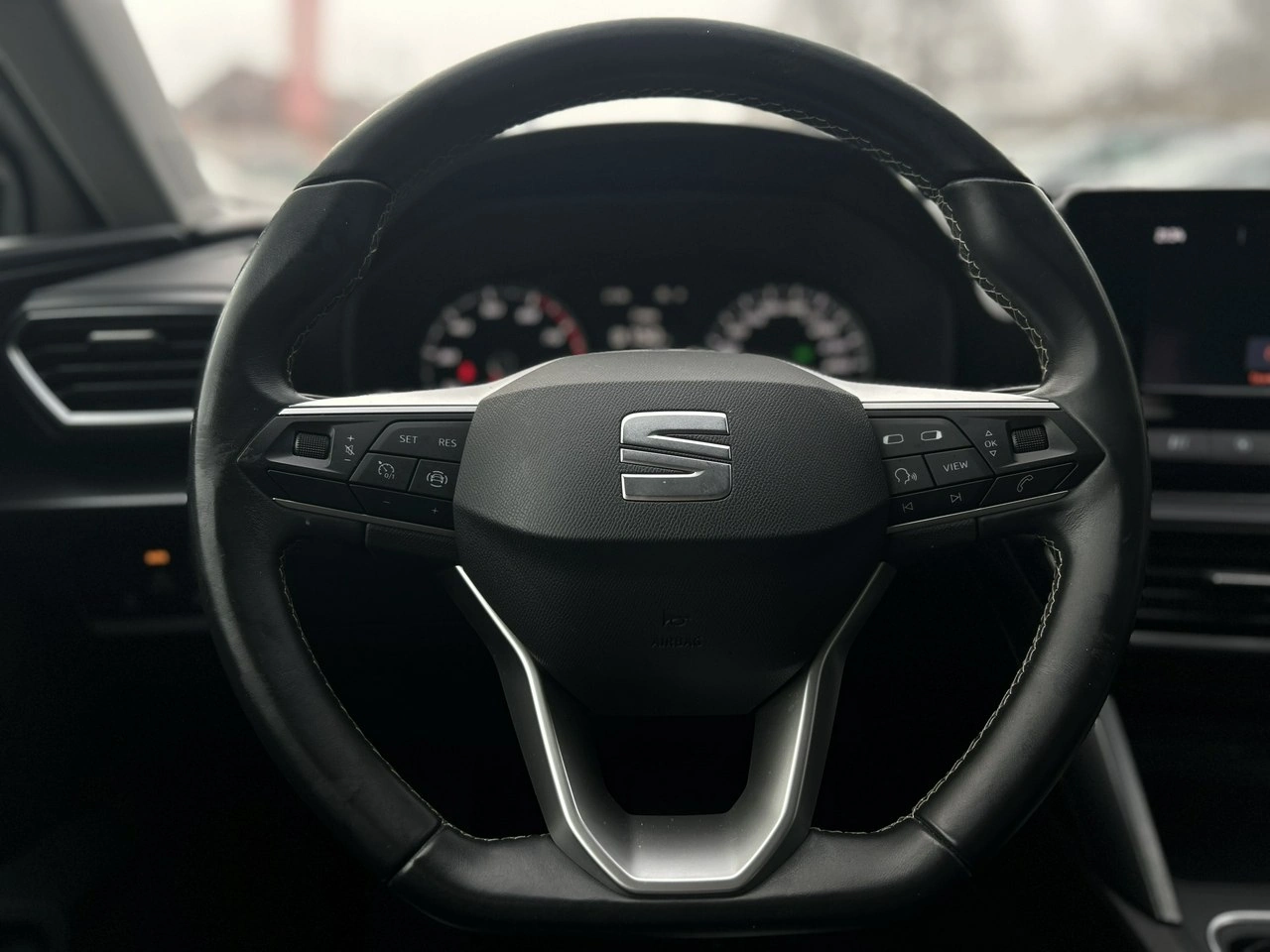 Seat Leon - Zdjęcie 6