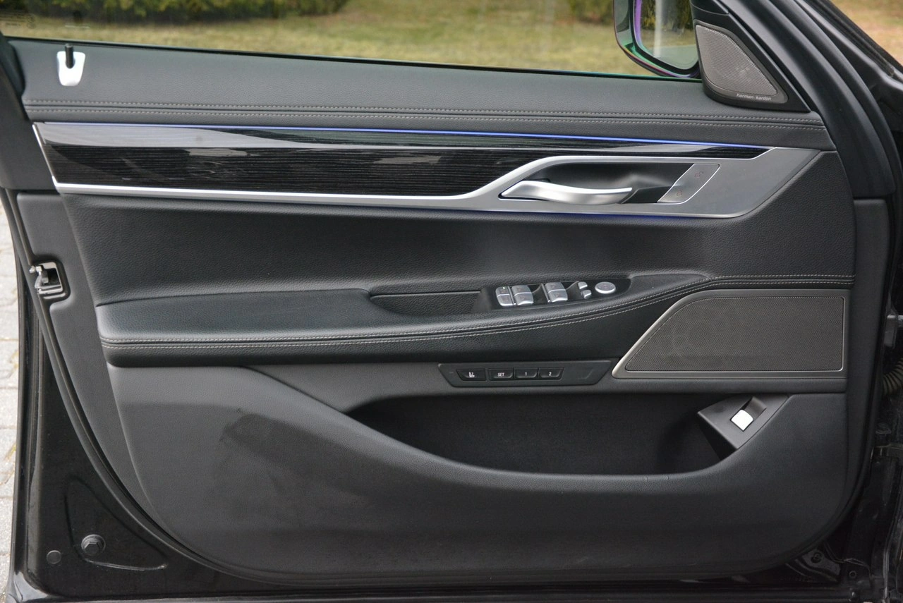 BMW 740 - Zdjęcie 21