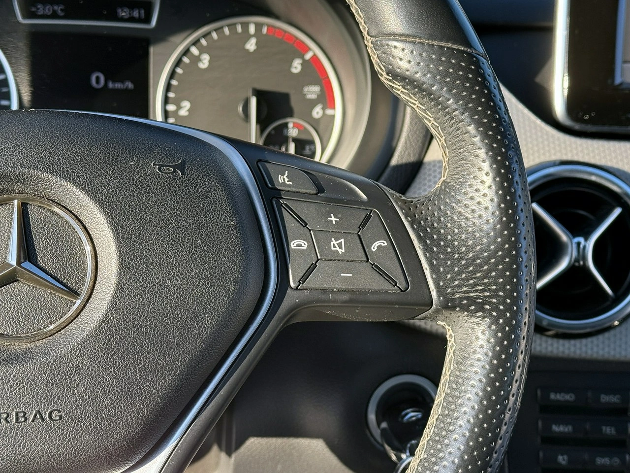 Mercedes B 180 - Zdjęcie 9