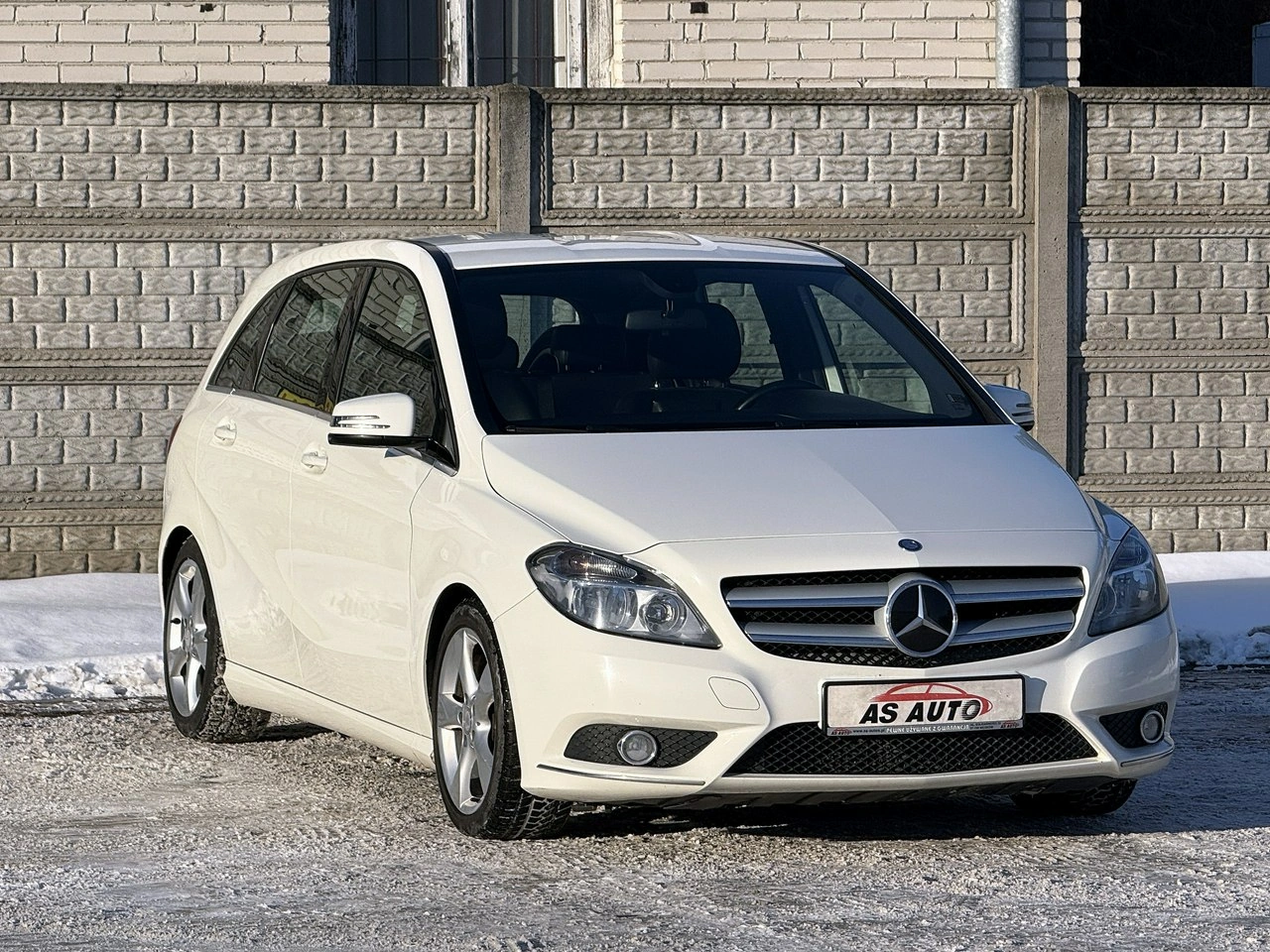 Mercedes B 180 - Zdjęcie 1