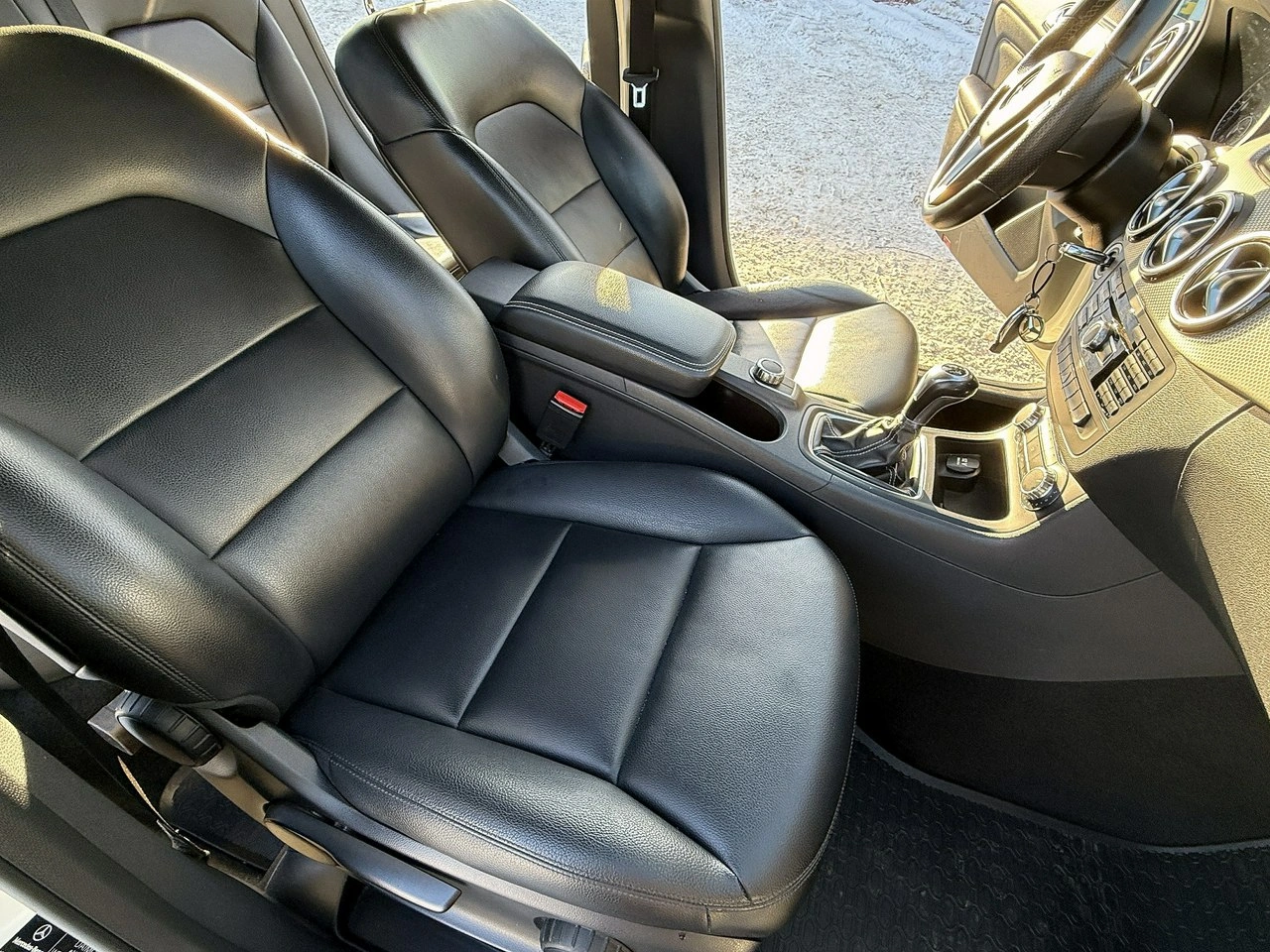 Mercedes B 180 - Zdjęcie 19