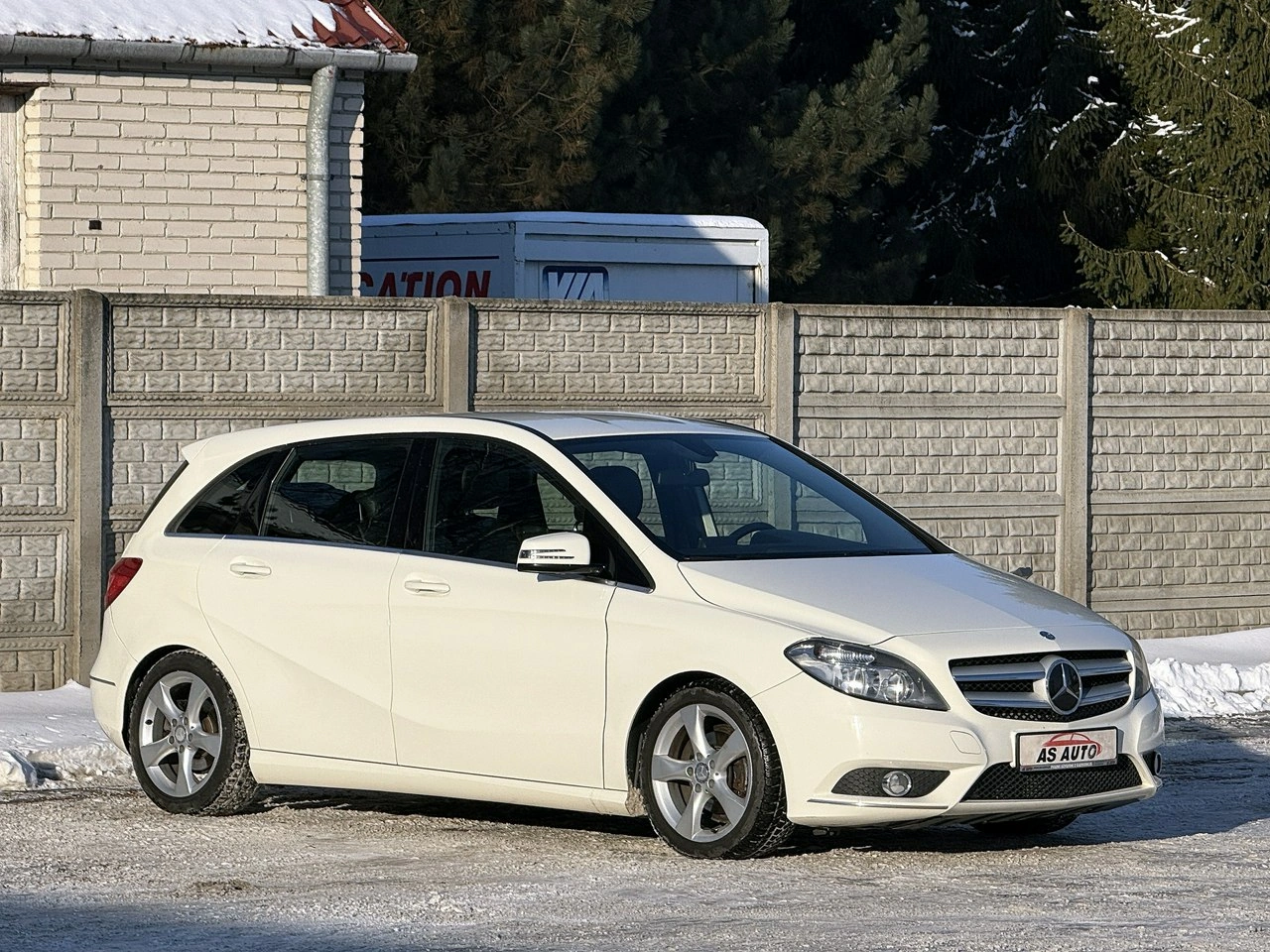 Mercedes B 180 - Zdjęcie 30