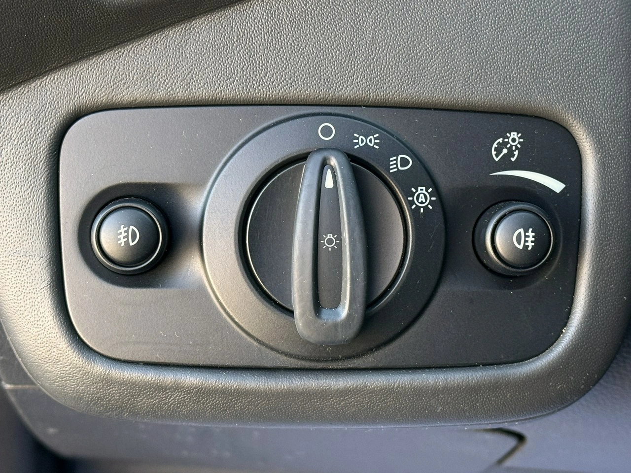 Ford Kuga - Zdjęcie 12