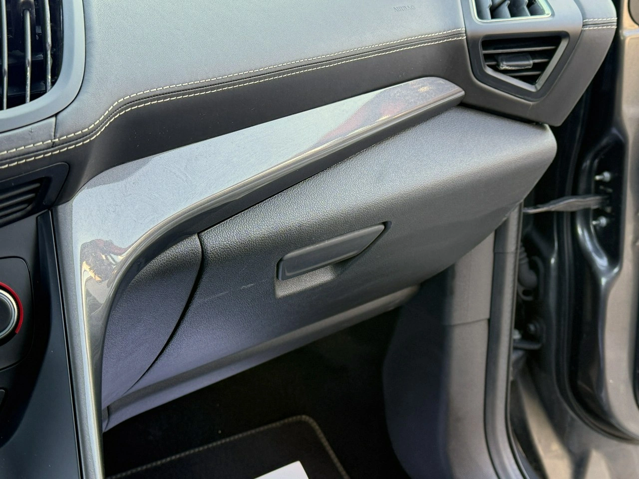 Ford Kuga - Zdjęcie 31