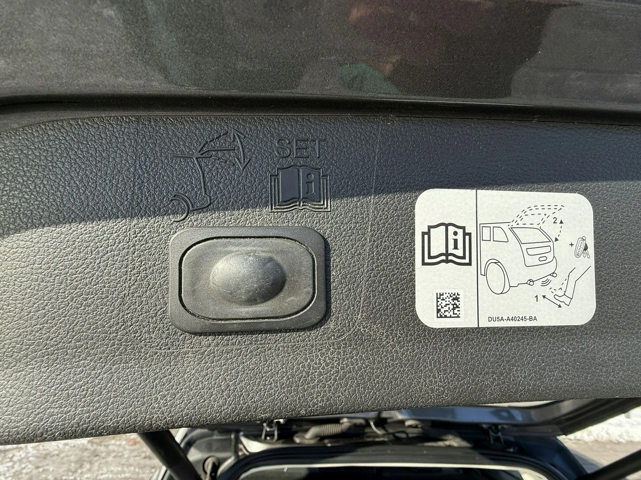 Ford Kuga - Zdjęcie 30