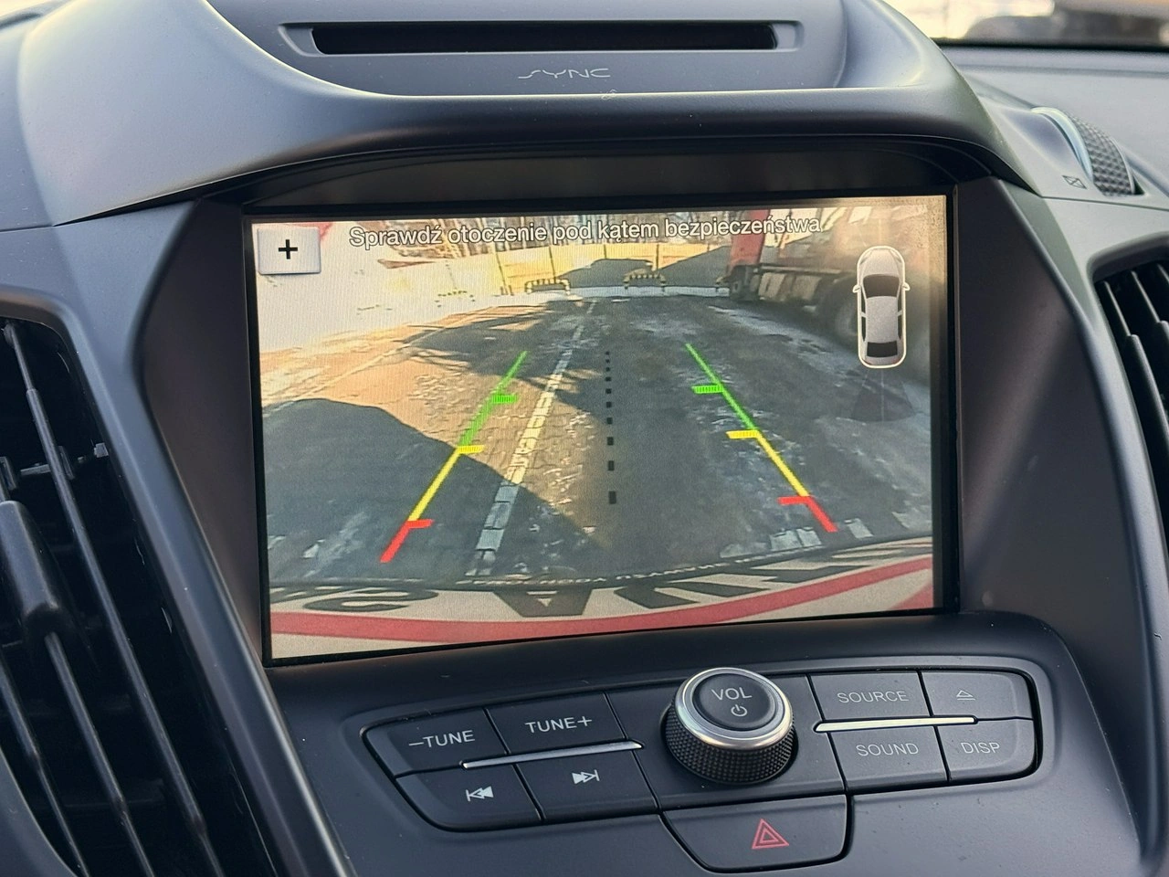 Ford Kuga - Zdjęcie 19