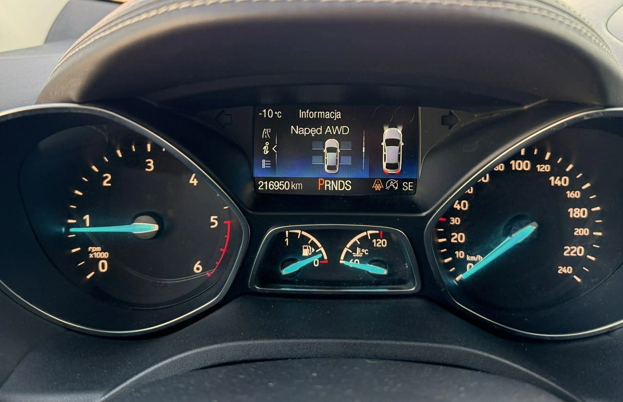 Ford Kuga - Zdjęcie 13