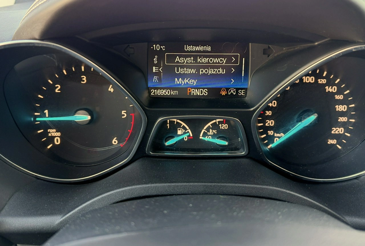 Ford Kuga - Zdjęcie 65