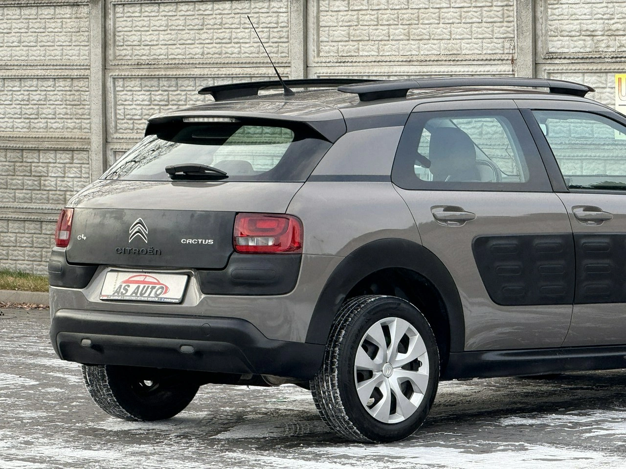 Citroën C4 Cactus - Zdjęcie 37