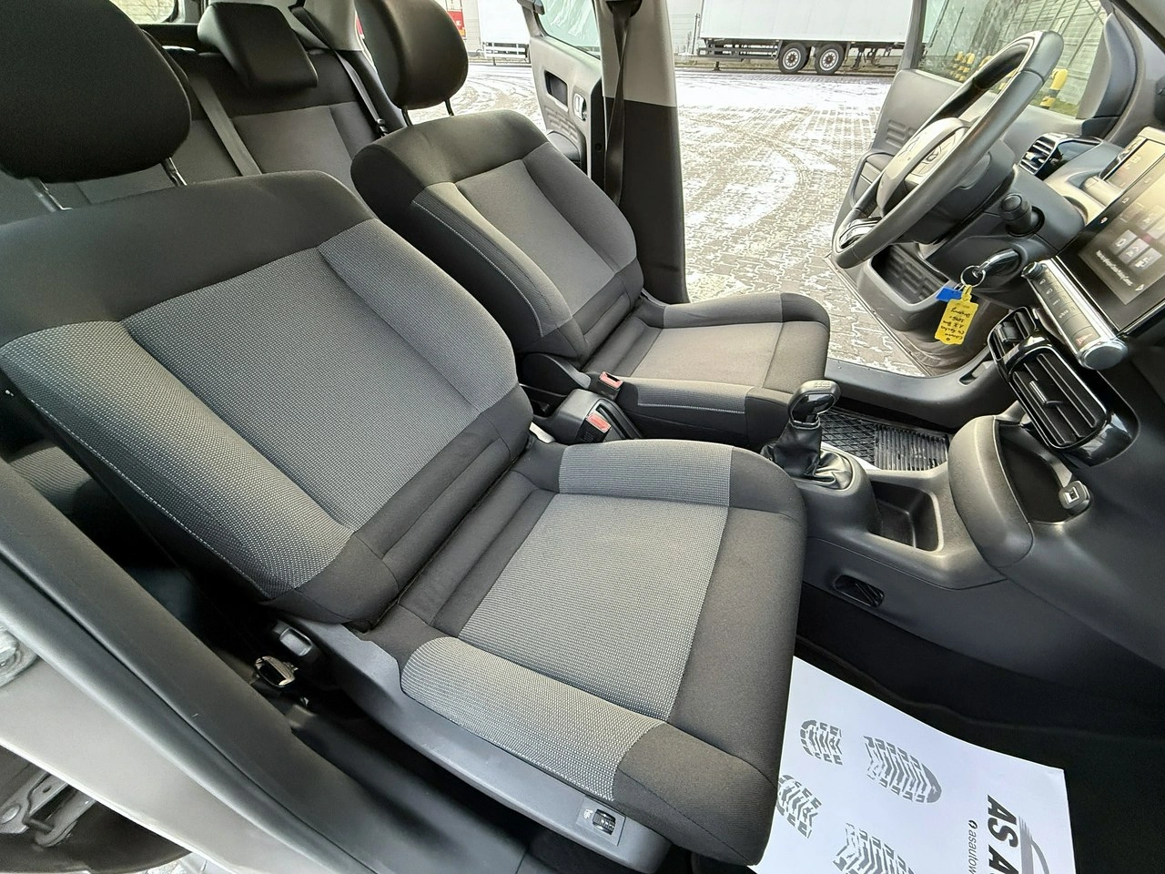 Citroën C4 Cactus - Zdjęcie 48