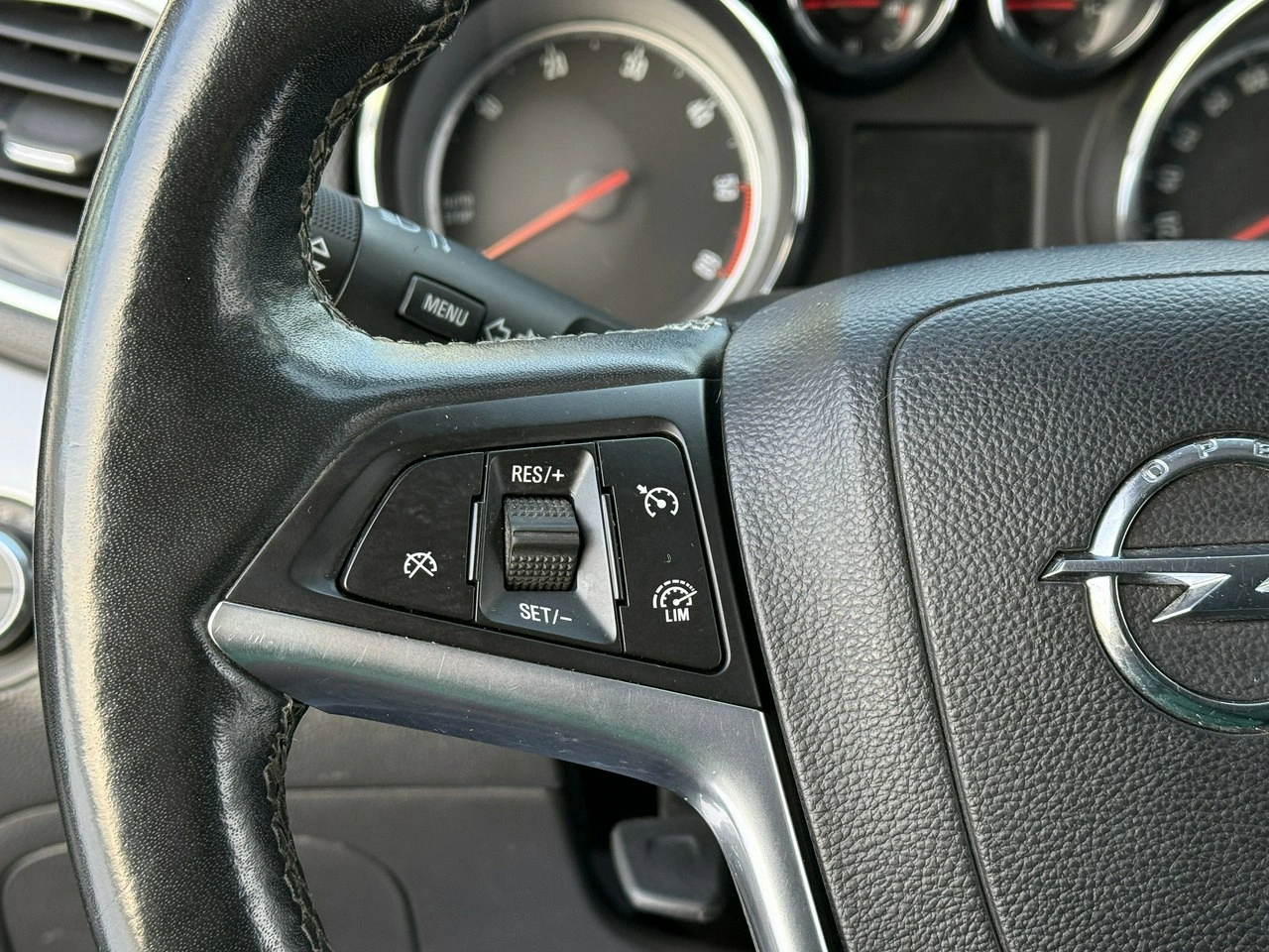 Opel Mokka - Zdjęcie 12