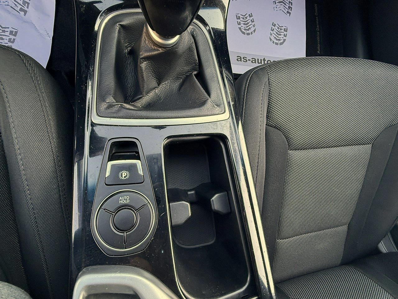 Hyundai i40 - Zdjęcie 12