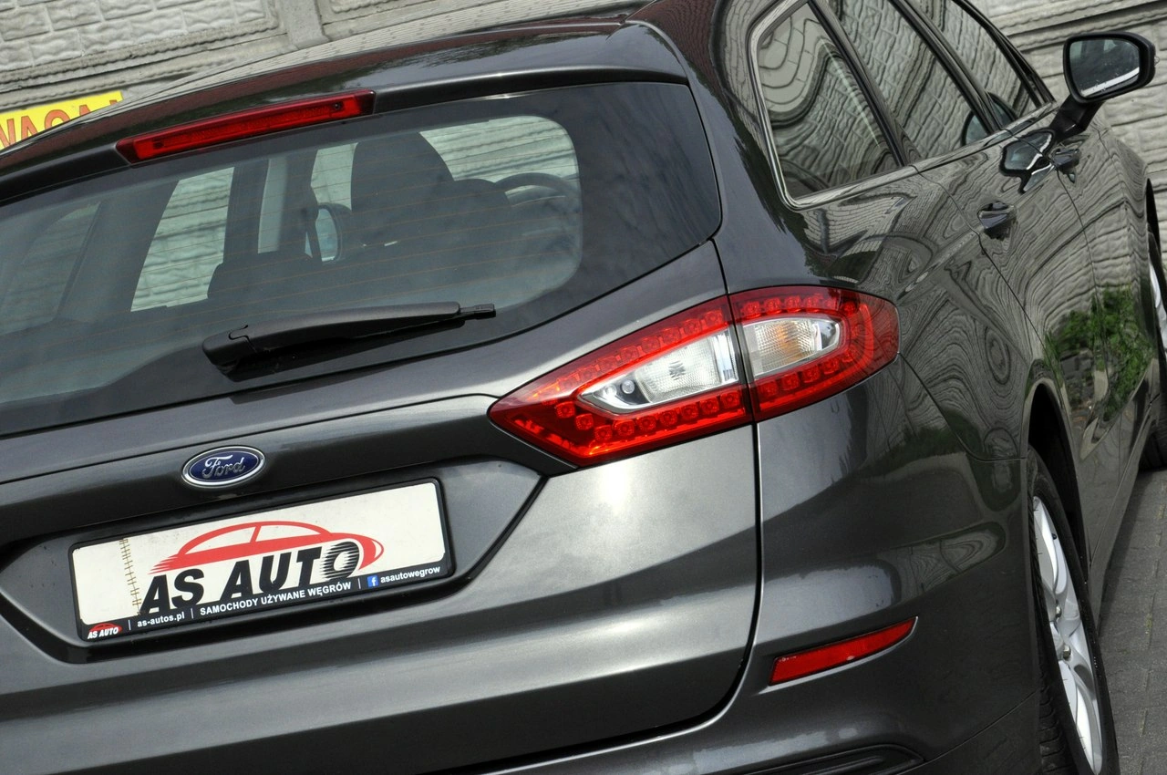 Ford Mondeo - Zdjęcie 29
