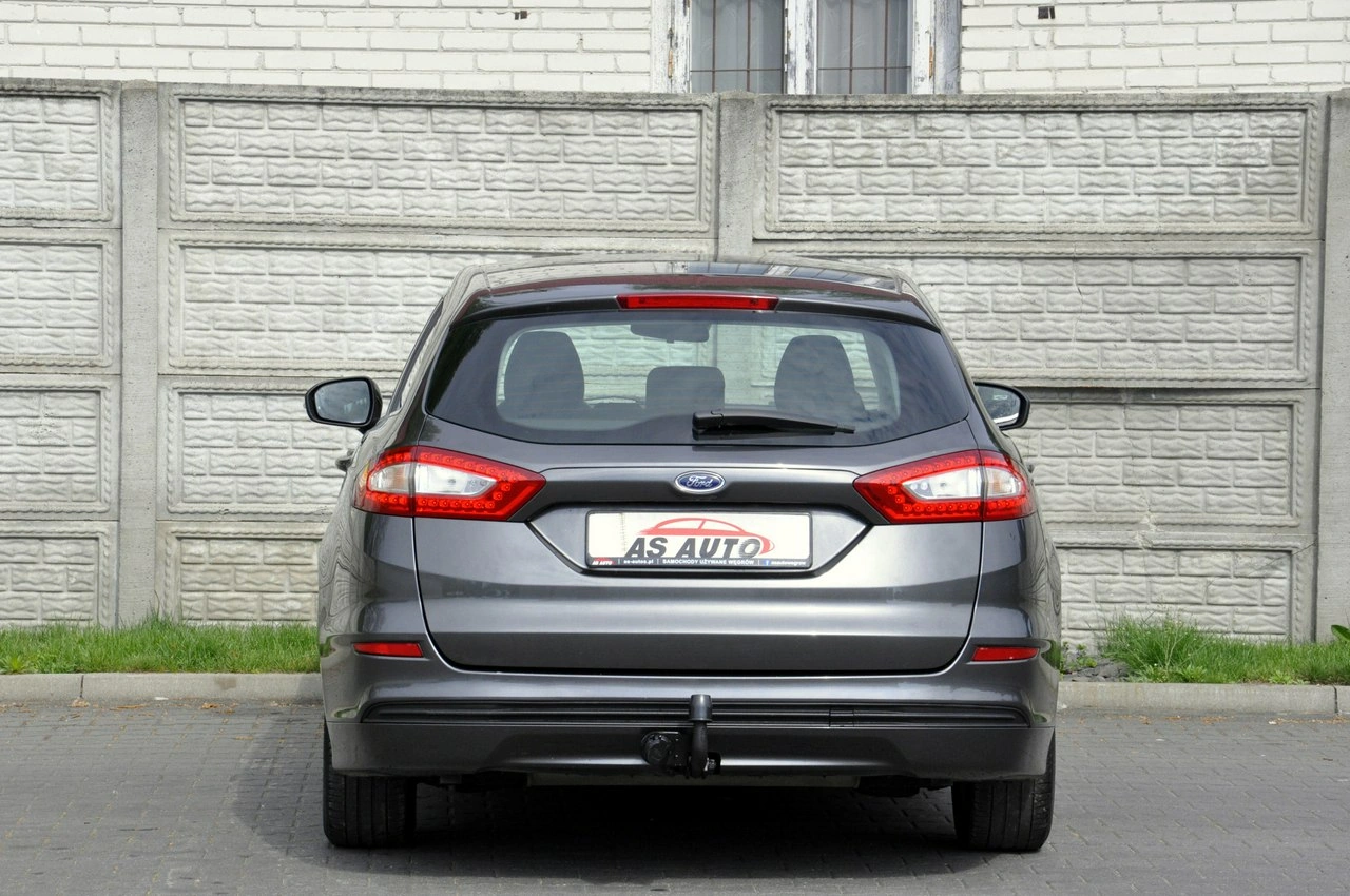 Ford Mondeo - Zdjęcie 30