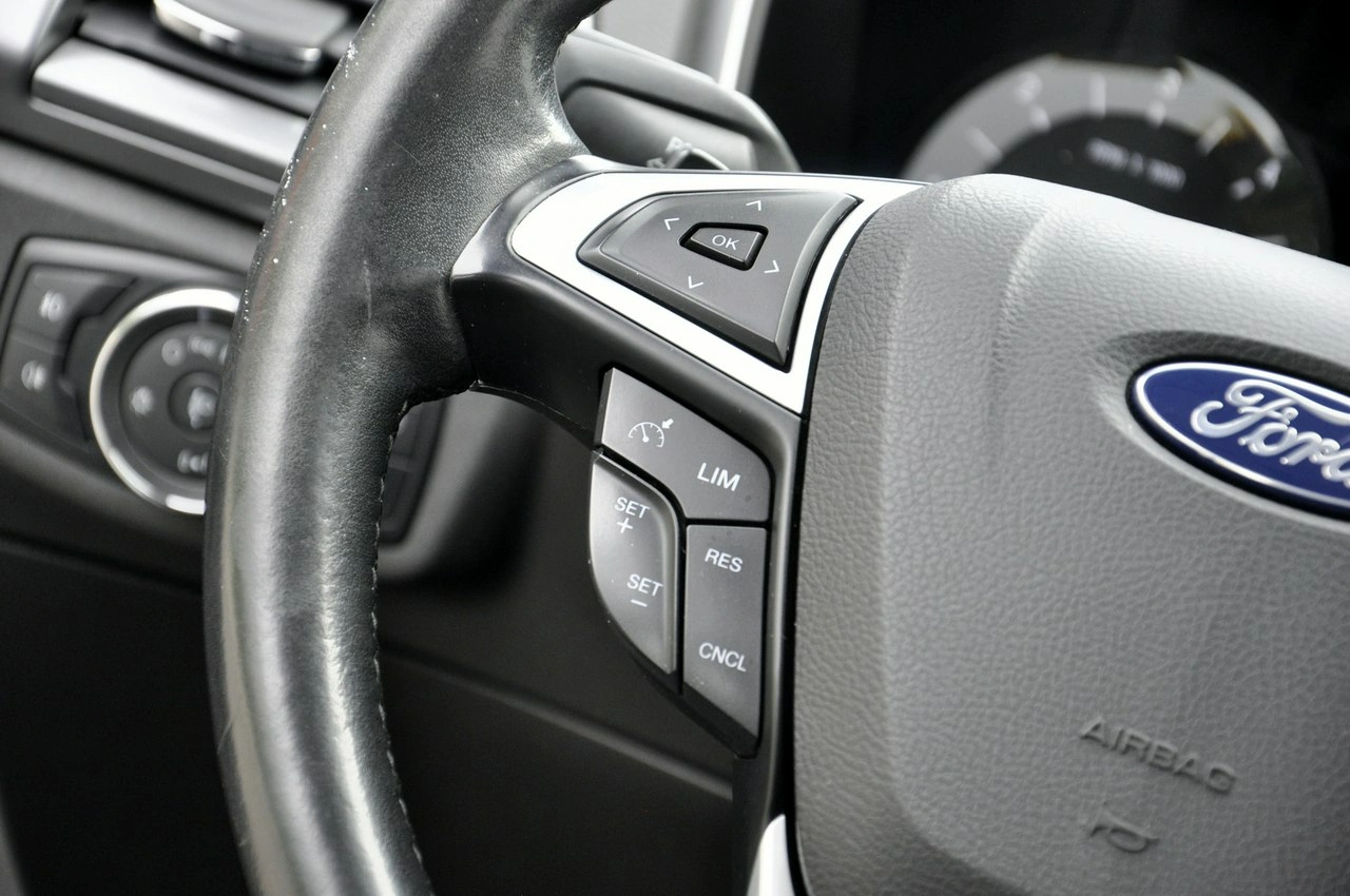 Ford Mondeo - Zdjęcie 16