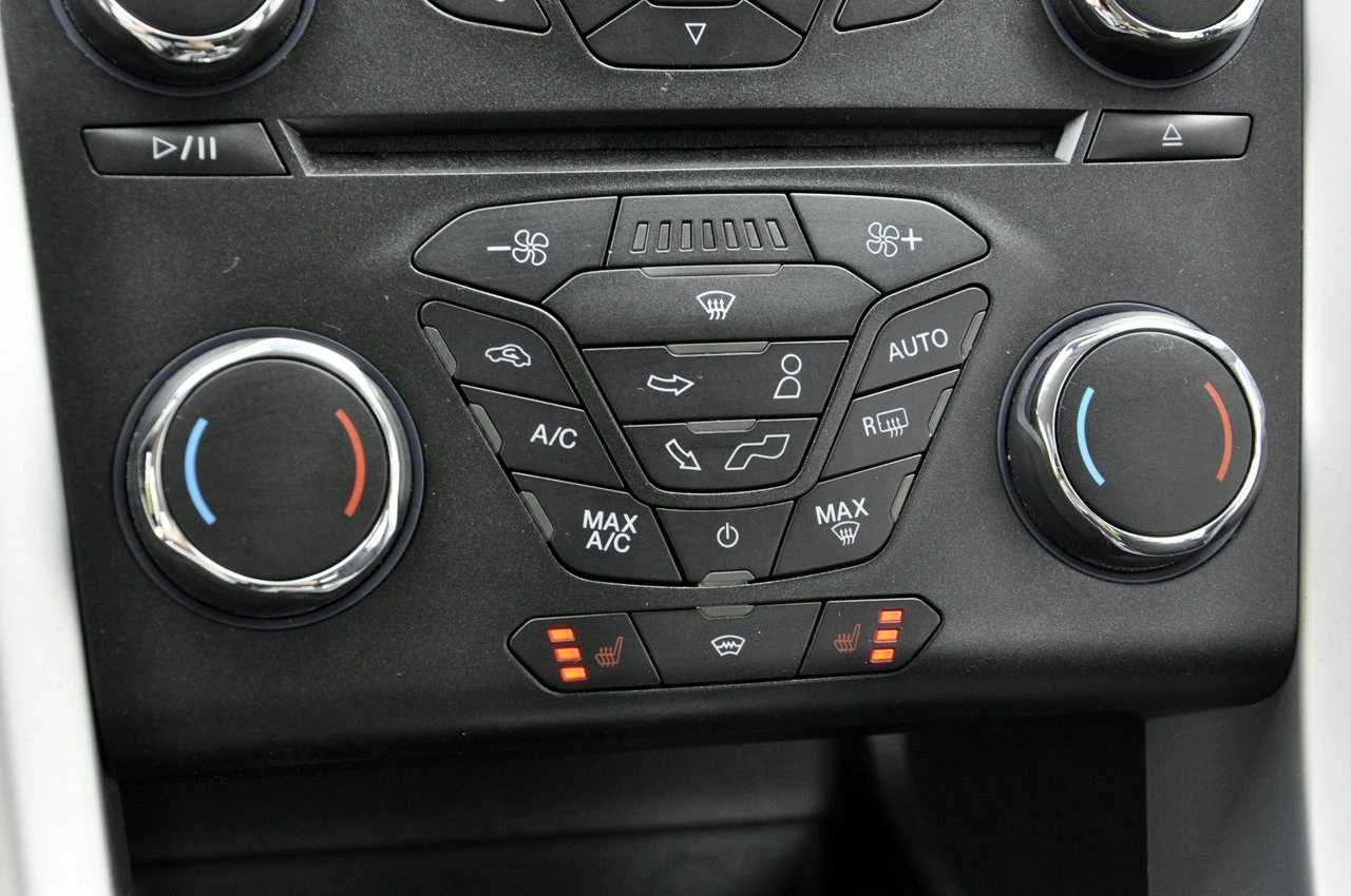 Ford Mondeo - Zdjęcie 7