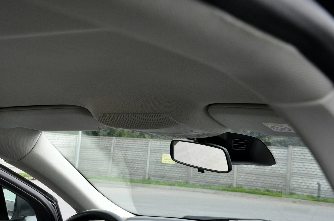 Ford Mondeo - Zdjęcie 38