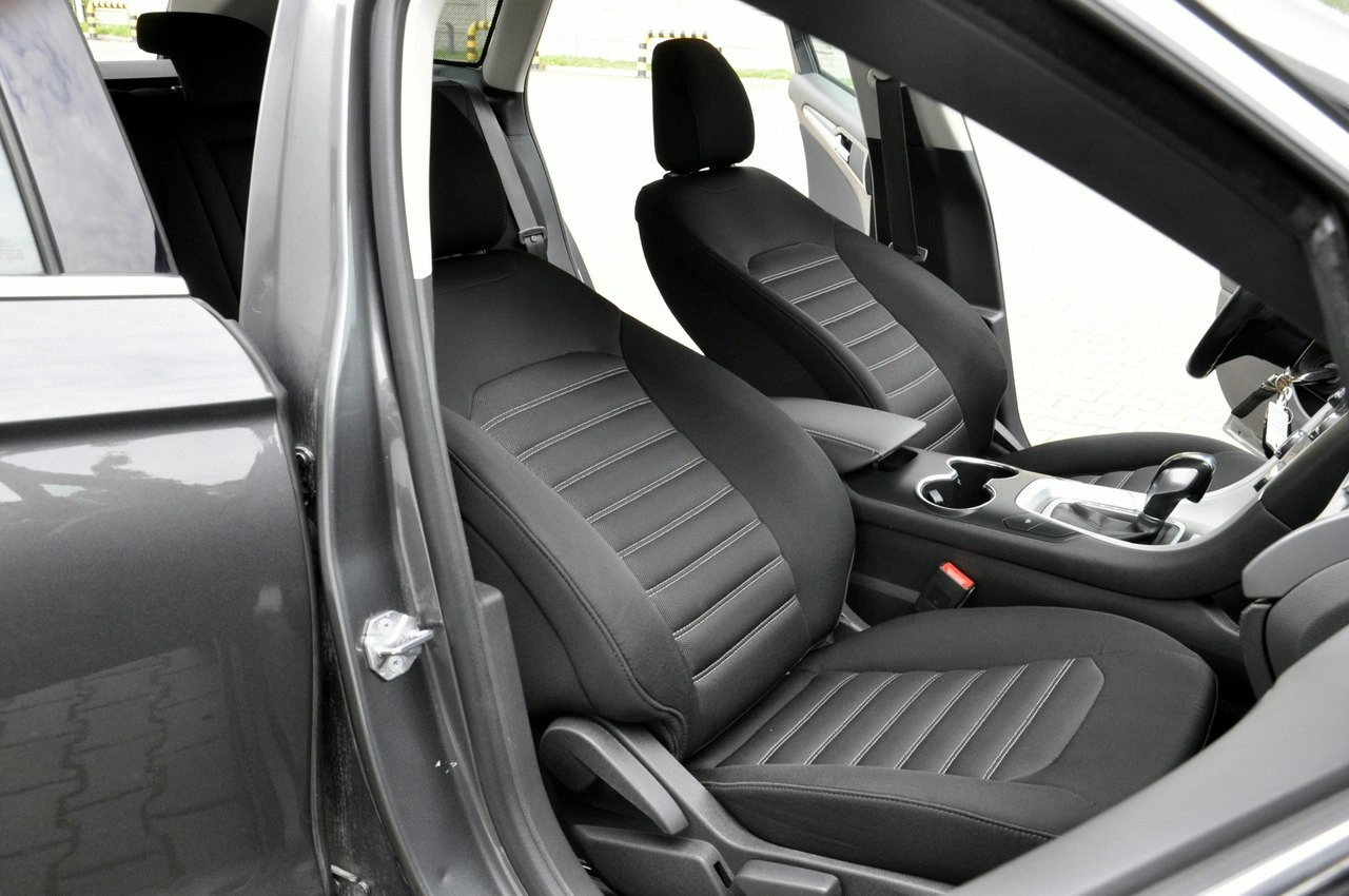 Ford Mondeo - Zdjęcie 10