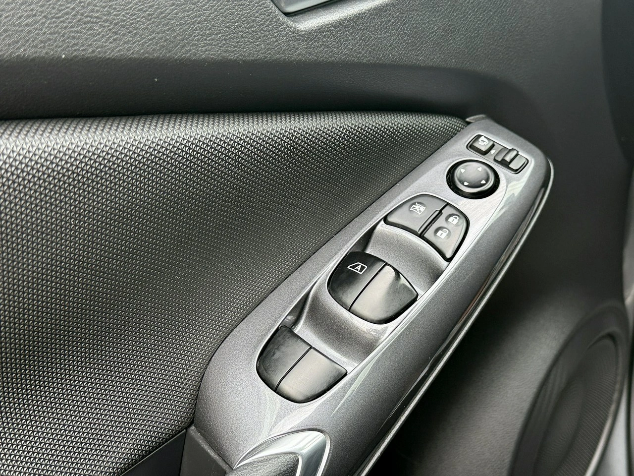 Nissan Juke - Zdjęcie 17